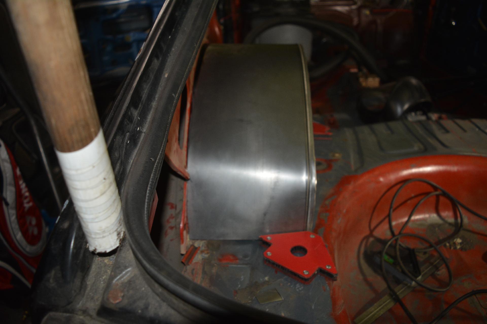 Tub rough fit in with some of the bracing cut out