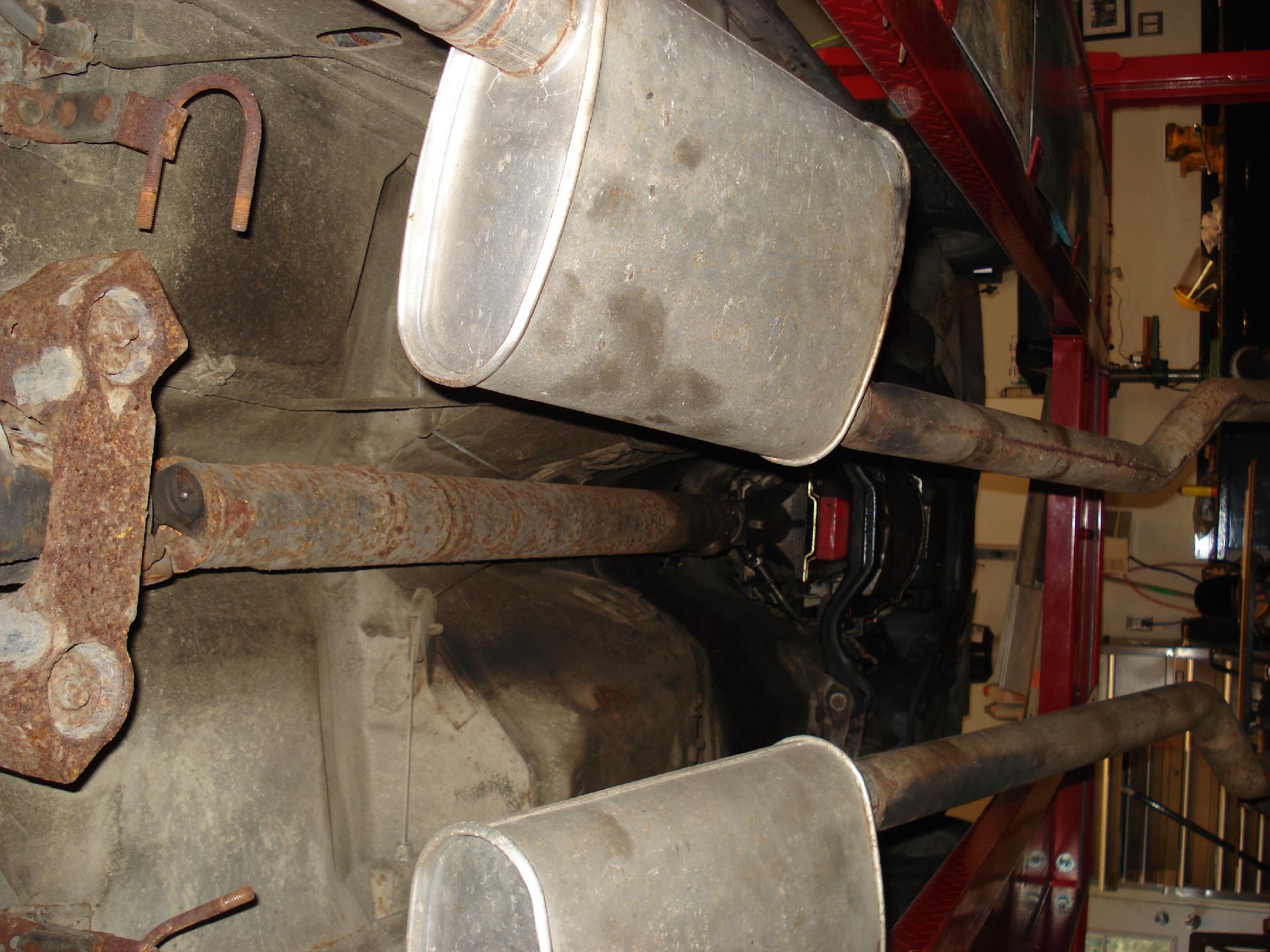 Pulling the tranny to change flywheel and clutch
