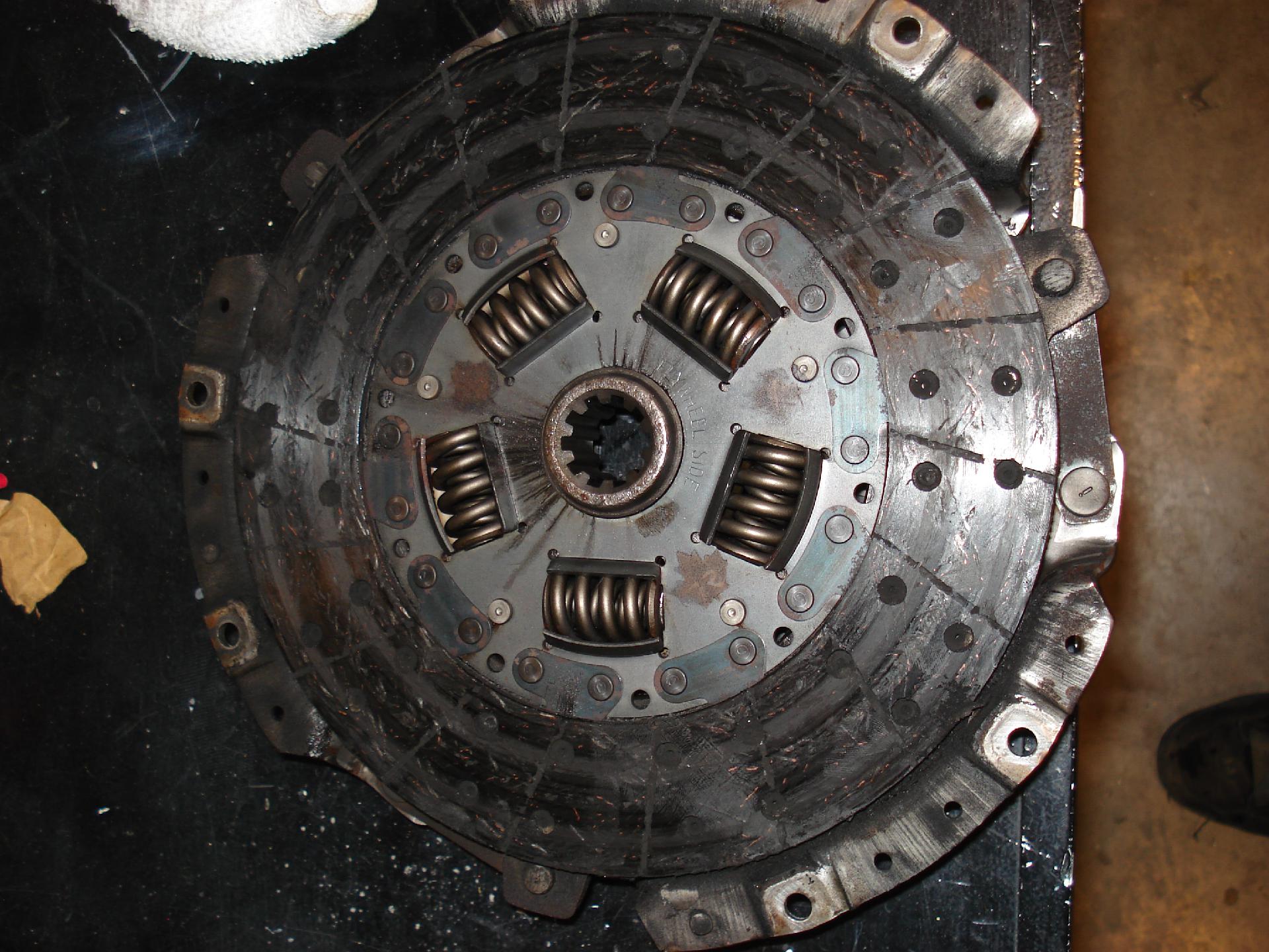 Pulling the tranny to change flywheel and clutch
