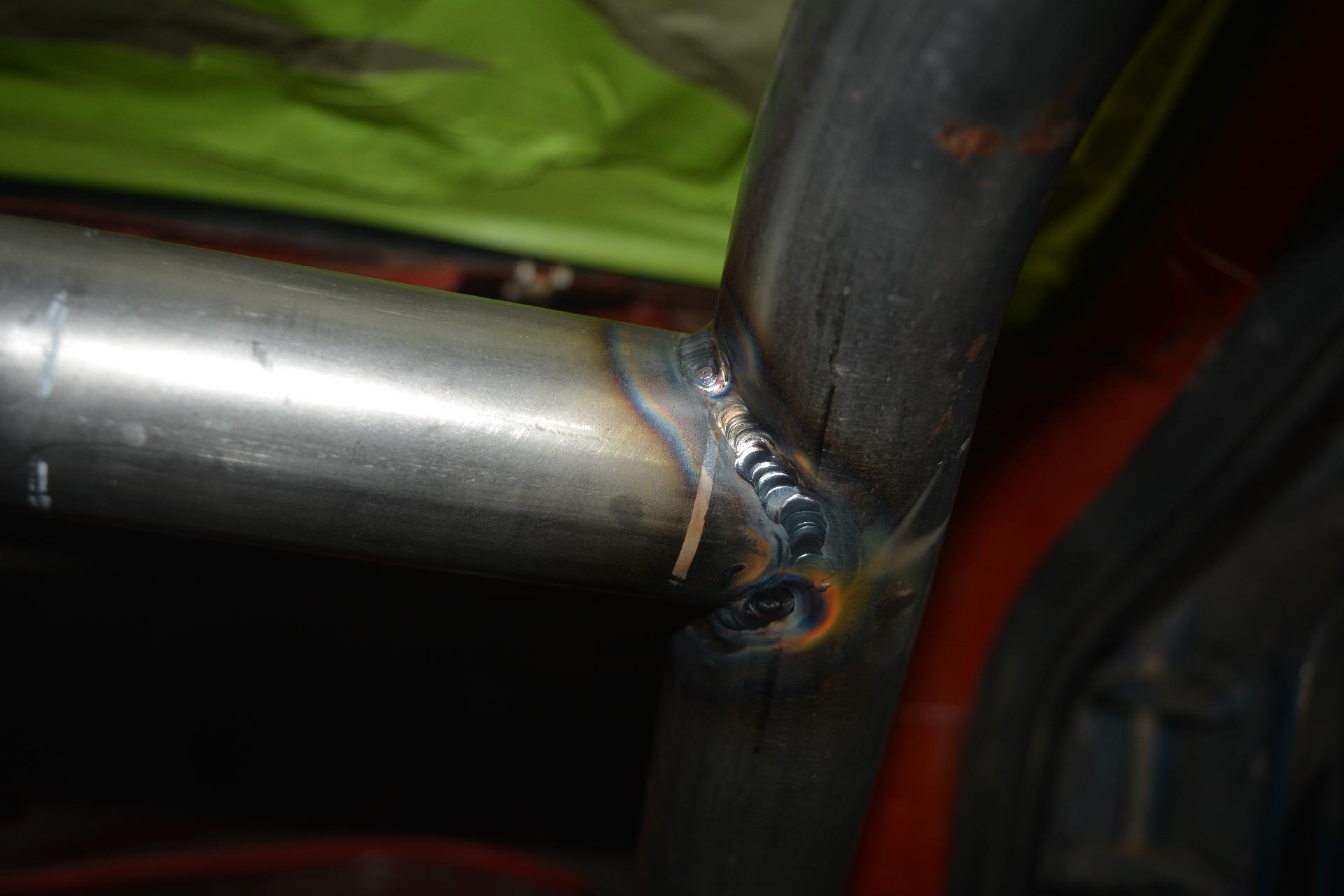 Windshield bar welds