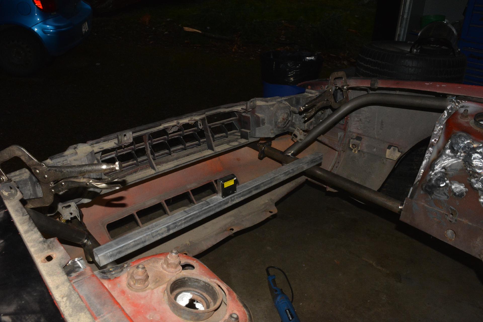 Might just ben enough froom for an intercooler in there......